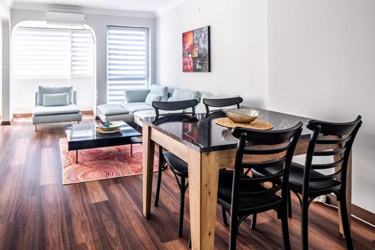 Апартаменти Sleek Flat 50 M To Bull Statue In Kadikoy Стамбул Екстер'єр фото