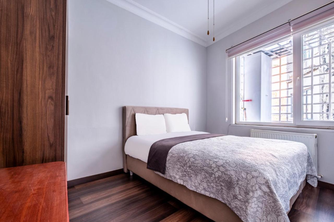 Апартаменти Sleek Flat 50 M To Bull Statue In Kadikoy Стамбул Екстер'єр фото